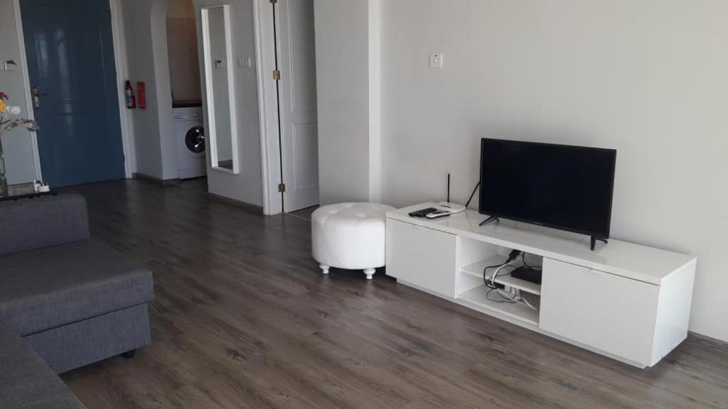 Kings Palace - Modern And Stylish 1 Bedroom Apartment Paphos Eksteriør bilde