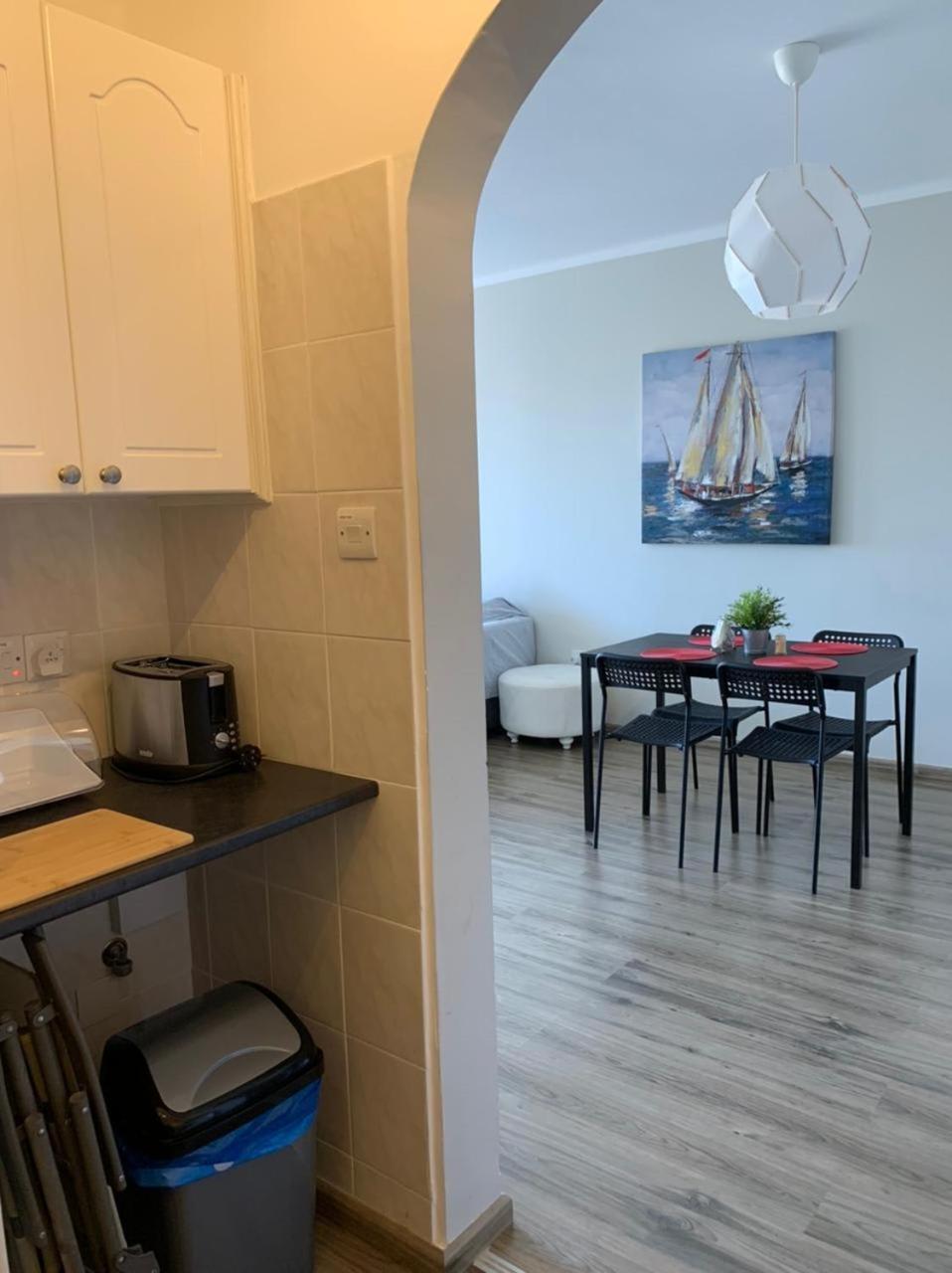 Kings Palace - Modern And Stylish 1 Bedroom Apartment Paphos Eksteriør bilde