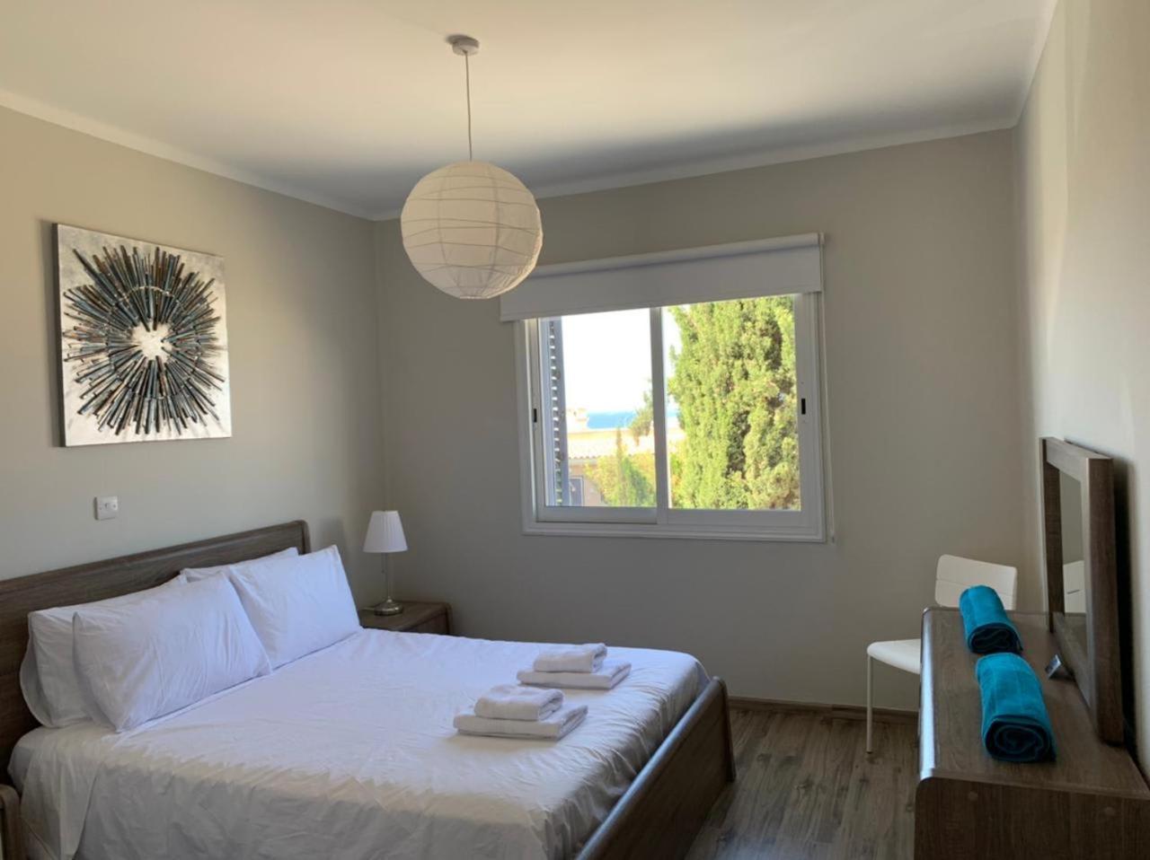Kings Palace - Modern And Stylish 1 Bedroom Apartment Paphos Eksteriør bilde