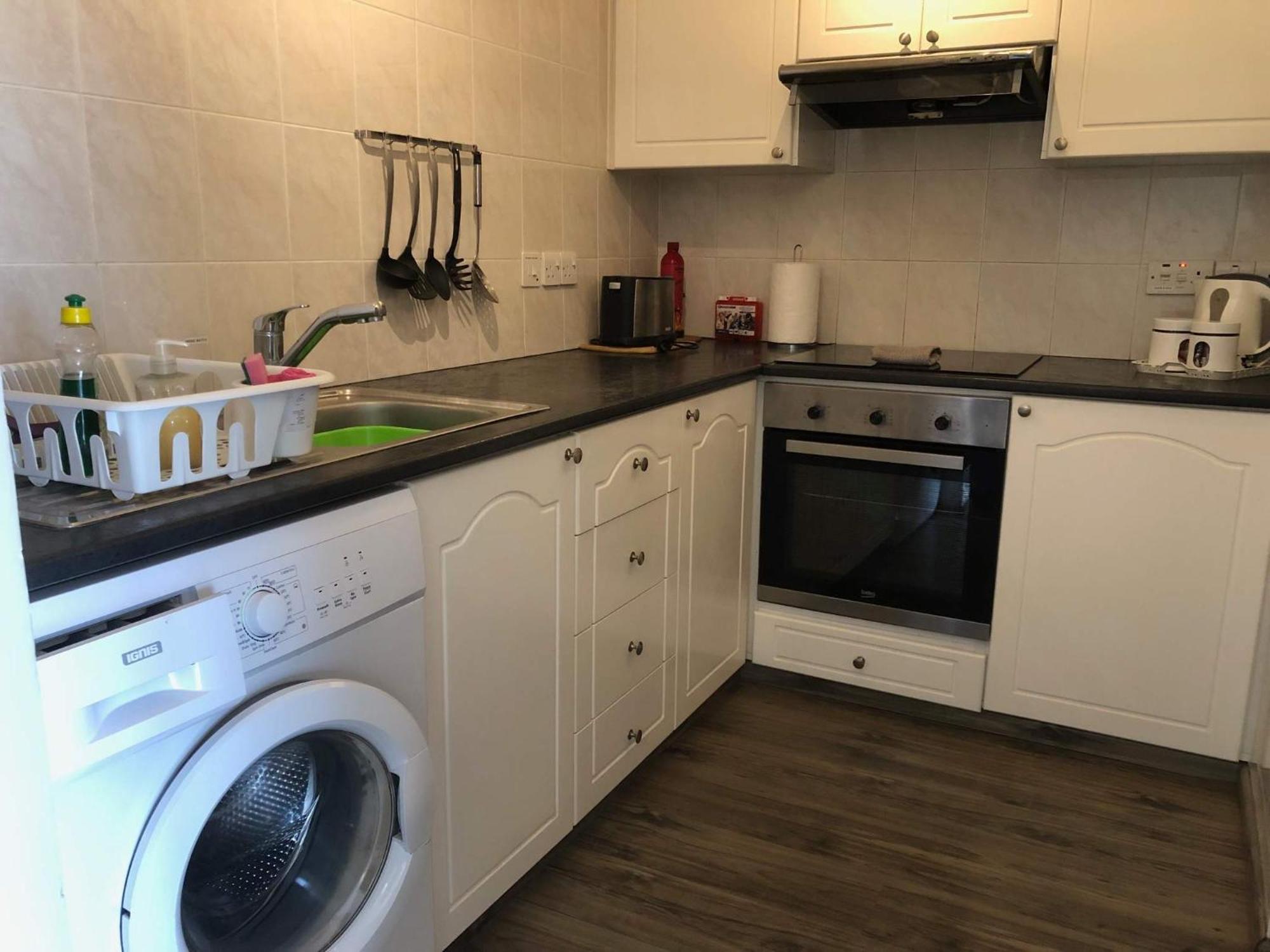 Kings Palace - Modern And Stylish 1 Bedroom Apartment Paphos Eksteriør bilde